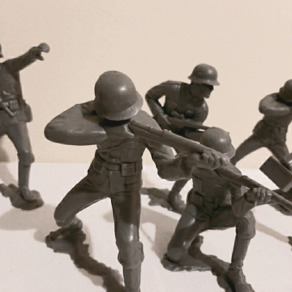 1963 Louis Marx Toy Soldiers vintage - Picture 3 of 5